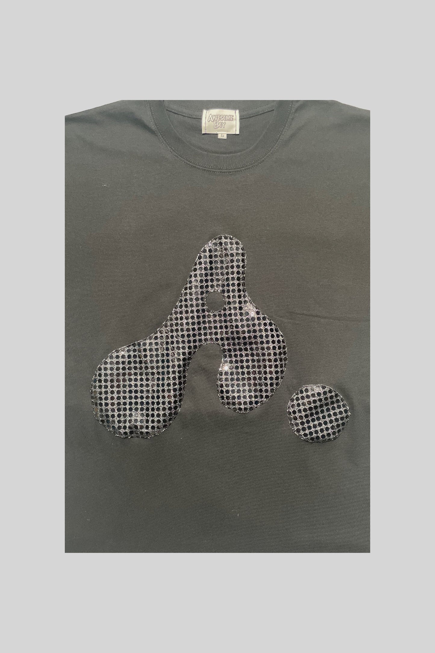 T-SHIRT CON LOGO "A"(PAILLETTES NERE)