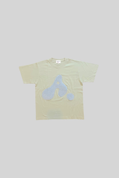 T-SHIRT CON LOGO "A" (DENIM 9)