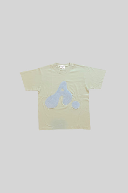 T-SHIRT CON LOGO "A" (DENIM 9)