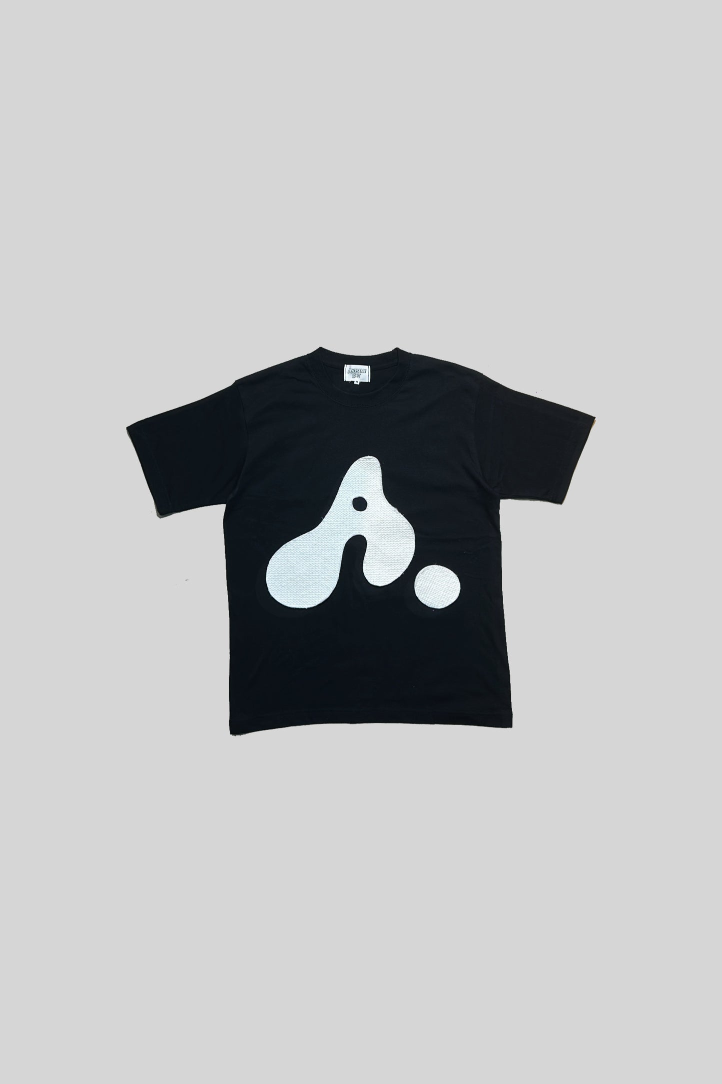 T-SHIRT CON LOGO "A" (SASHIKO 1)