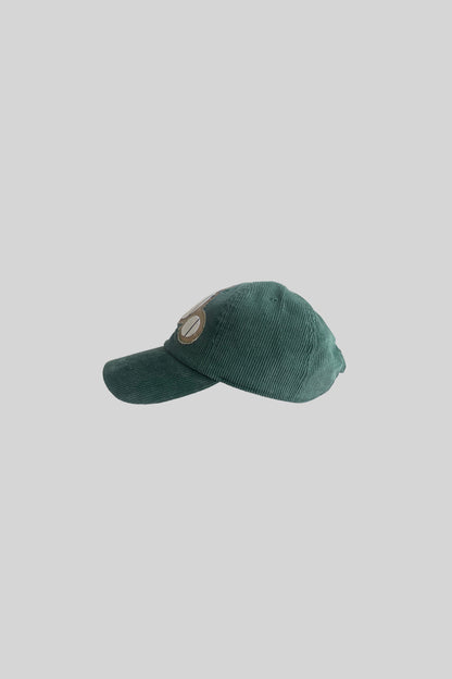 Cappellino in velluto a costine "A" con logo (verde)
