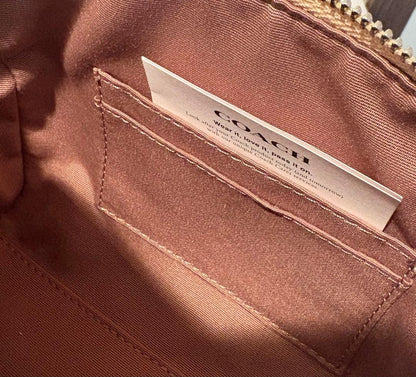 Borsa a tracolla COACH Mini Rowan Crossbody in tela Signature