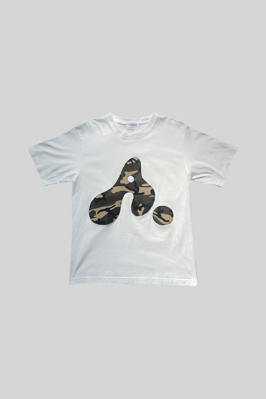 T-SHIRT CON LOGO "A" (MIMETICA 9)