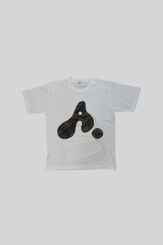T-SHIRT CON LOGO "A" (CAMO 12)