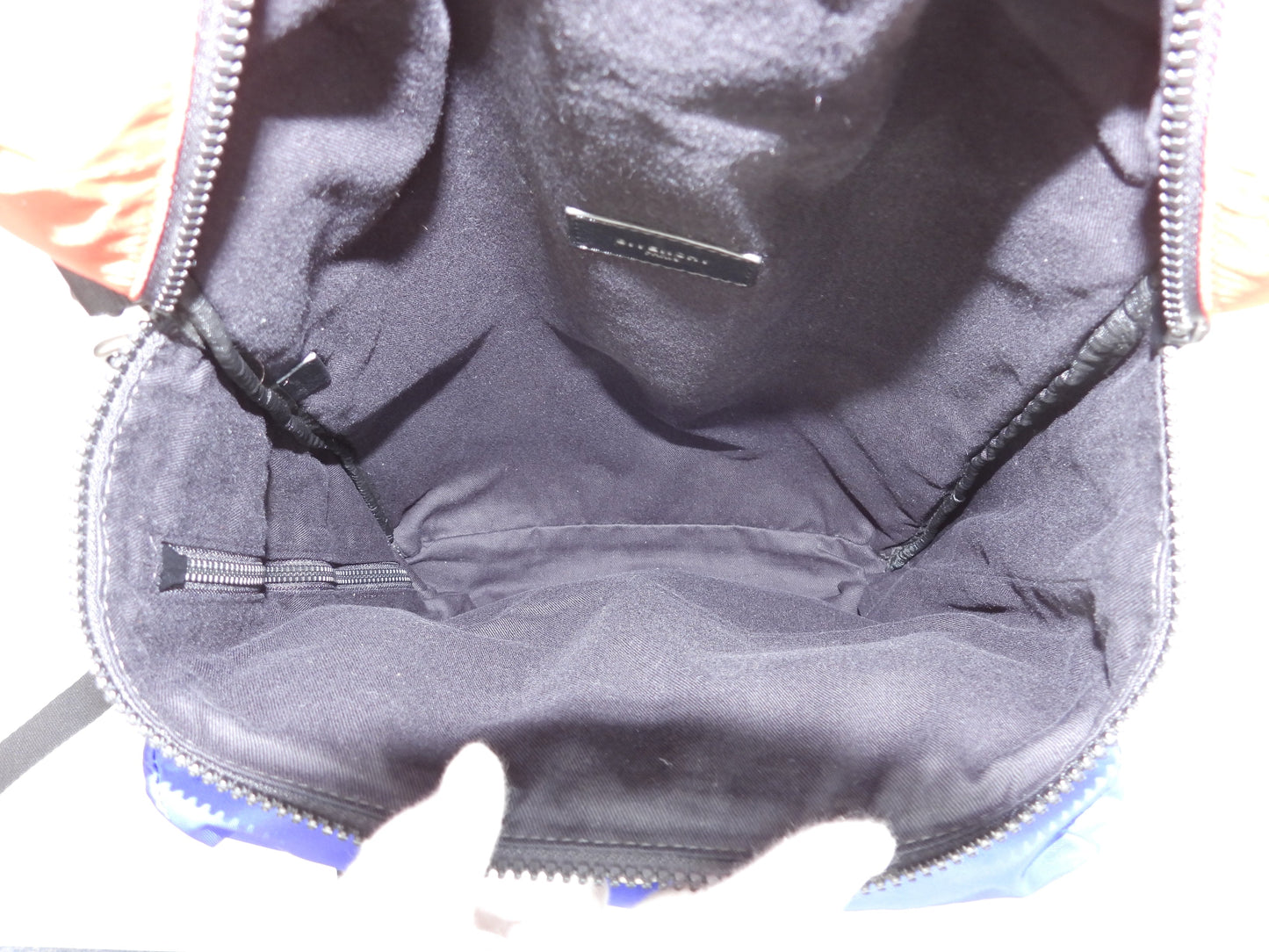 Givenchy Zaino in nylon nero, rosso e blu, zaino a tracolla @ZEA0198