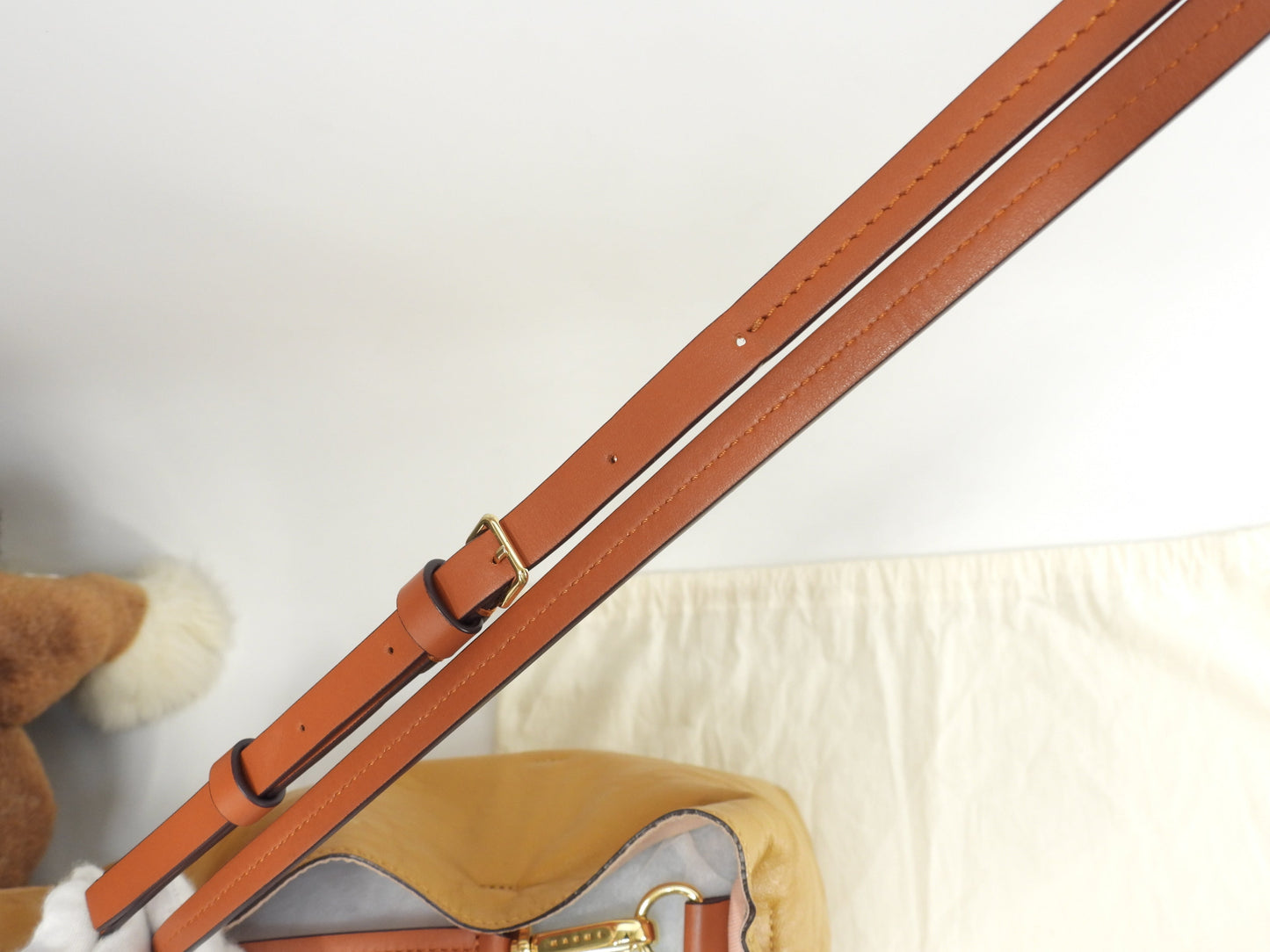 MARNI borsa tote con tracolla rimovibile Museo Soft piccola in pelle senape/grigio - Ottime condizioni @ 1